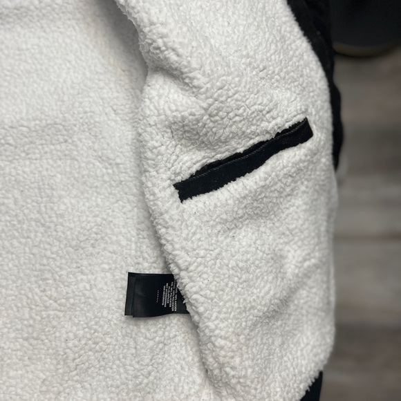 NWT - Harley-Davidson Women’s Transcendent Sherpa Lined Denim Jacket - Size L - Picture 9 of 13